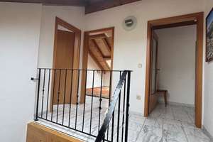 Großzügiges Einfamilienhaus in Grünwettersbach, Hanglage, von privat – Die vollständige Adresse der Immobilie erhältst du vom Anbieter., 76228 Grünwettersbach, Karlsruhe – Vorschaubild 11