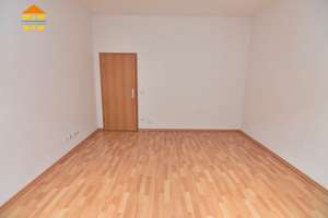 Ankommen & wohlfühlen: 3-Raum-WE zum Eigennutzen mit Balkon & Stellplatz! – Altchemnitzer Straße 66, 9120 Altchemnitz, Chemnitz – Vorschaubild 4