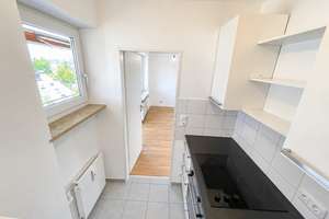 Modernisiertes großzügiges Apartment mit großem Balkon im 4. OG in München Laim - Provisionsfrei ! – Die vollständige Adresse der Immobilie erhältst du vom Anbieter., 80686 Friedenheim, München – Vorschaubild 9
