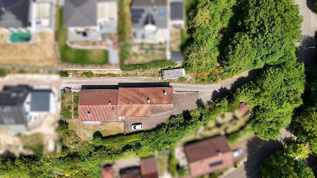 Immobilie in Merzalben - +++Zwei Einfamilienhäuser mit Südausrichtung, Wintergärten, Südbalkon, 3 Garagen, auf einem ruhig... - Bild 4