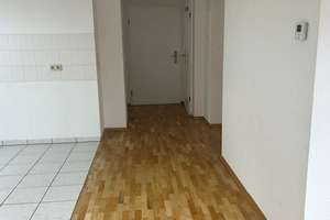 Wohnen mit Charakter: 2-Zimmer-Dachgeschosswohnung in Wiesbaden – Hollerbornstraße 77, 65197 Rheingauviertel / Hollerborn, Wiesbaden – Vorschaubild 2