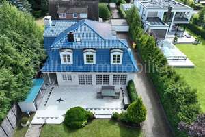 Stilvolle Villa in exklusiver Lage - 
in Hamburg Hohensasel – Die vollständige Adresse der Immobilie erhältst du vom Anbieter., 22395 Sasel, Hamburg – Vorschaubild 2