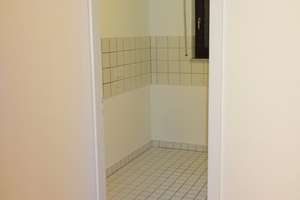 2-Zimmer Wohnung mit Balkon in Düsseldorf-Kaiserswerth – Die vollständige Adresse der Immobilie erhältst du vom Anbieter., 40489 Kaiserswerth, Düsseldorf – Vorschaubild 11