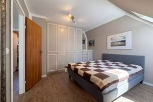 Großzügiges Einfamilienhaus | 111m² Erdgeschoss zzgl. ausgebautem Obergeschoss – Die vollständige Adresse der Immobilie erhältst du vom Anbieter., 22359 Volksdorf, Hamburg – Vorschaubild 35