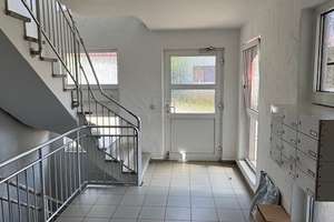 Helle 2,5 Zimmer-Maisonette-Wohnung mit Südbalkon und TG-Stellplatz – Dietendorfer Str. 2, 99092 Frienstedt, Erfurt – Vorschaubild 4