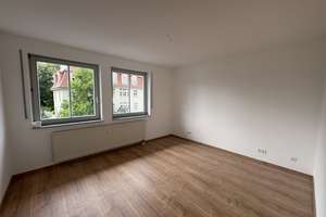 Tolle 3-Raumwohnung zur Selbstnutzung !!! Erstbezug nach Sanierung !! Mit Balkon  und Aufzug !! – Die vollständige Adresse der Immobilie erhältst du vom Anbieter., 1157 Cotta (Stadtteil), Dresden – Vorschaubild 11
