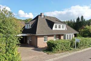Geräumiges Einfamilienhaus mit Doppelcarport und Renovierungspotenzial – Die vollständige Adresse der Immobilie erhältst du vom Anbieter., 27383 Scheeßel – Vorschaubild 1
