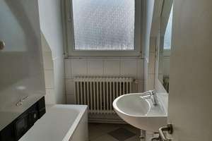 Gut geschnittene 3-Raum KDB-Wohnung im DG – Huttropstr. 52, 45138 Huttrop, Essen – Vorschaubild 9