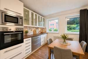 Vermietete 2,5-Zimmer-Erdgeschosswohnung mit Terrasse und direkter Parklage in Kiel-Elmschenhagen – Die vollständige Adresse der Immobilie erhältst du vom Anbieter., 24146 Elmschenhagen, Kiel – Vorschaubild 5