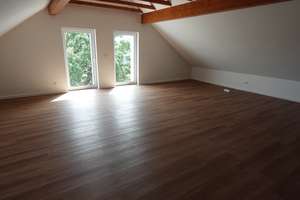 Wunderschöne 2-Zimmer Dachgeschoss-Wohnung in Perkam – Bahnhofstraße 14, 94368 Perkam – Vorschaubild 3
