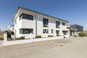 Luxus, Licht und Raum – beeindruckende Villa mit Einliegerwohnung & mehr – Die vollständige Adresse der Immobilie erhältst du vom Anbieter., 89075 Böfingen, Ulm – Vorschaubild 3