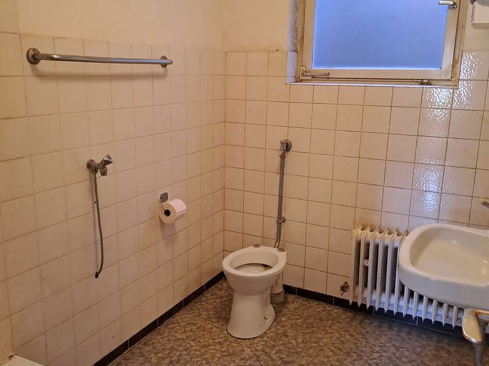 Bad Einliegerwohnung