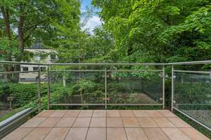 Helles und charmantes Reiheneckhaus mit 4,5 Zimmern und viel Garten in der Menterschwaige – Die vollständige Adresse der Immobilie erhältst du vom Anbieter., 81545 Harlaching, München – Vorschaubild 6