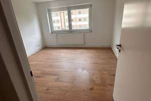 Sanierte 2-Zimmer-Wohnung mit funktionaler Raumaufteilung und Balkon – Altmühlstraße 4, 38120 Weststadt, Braunschweig – Vorschaubild 5