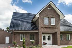 Charmantes Kapitänshaus als Niedrigenergiehaus EH40
Neubau-Planung in Wacken – Die vollständige Adresse der Immobilie erhältst du vom Anbieter., 25596 Wacken – Vorschaubild 2