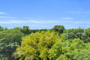 Über den Dächern von Weißensee – Dachgeschosswohnung mit Balkon und Terrasse – Die vollständige Adresse der Immobilie erhältst du vom Anbieter., 13088 Weißensee, Berlin – Vorschaubild 15