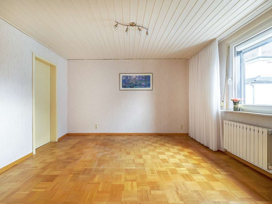 Zimmer 1 OG