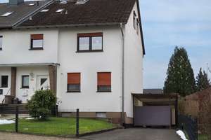 Provisionsfrei - Geräumiges Einfamilienhaus - Ruhiges Wohnen in Niestetal-H. – Die vollständige Adresse der Immobilie erhältst du vom Anbieter., 34266 Niestetal – Vorschaubild 1