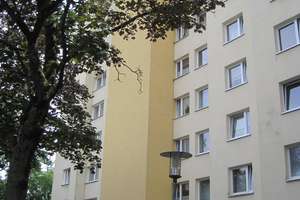 Renovierte 2-Zimmer Wohnung mit Balkon – Wohnen in direkter Audi-Nähe! – Rheinbergerstr. 21, 85057 Nordwest, Ingolstadt – Vorschaubild 1