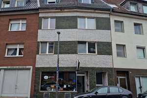 Voll vermietetes Mehrfamilienhaus mit Ladenlokal in Köln-Poll