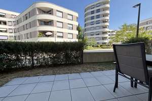 Modernes Erdgeschoss-Zuhause mit Terrasse, Garten & Loggia – Die vollständige Adresse der Immobilie erhältst du vom Anbieter., 86159 Antonsviertel, Augsburg – Vorschaubild 7