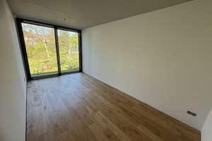 Neubau eines der schönsten Reihenhäuser Münchens mit traumhafter Dachterrasse – Stroblstraße 38B, 80689 St. Ulrich, München – Vorschaubild 7