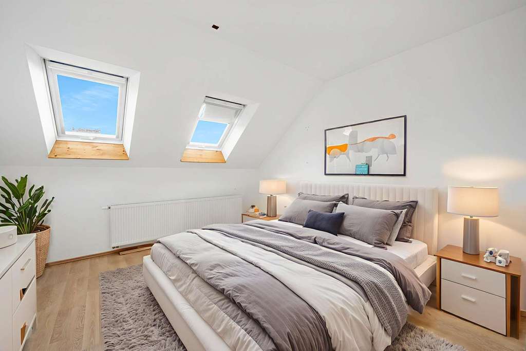 Immobilie in Mühlheim am Main - WOW! Großzügiges Familienhaus mit Hof, Keller & Spitzboden - direkt am Main! - Bild 4