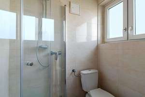 Leerstehende Wohnung mit überzeugender Raumaufteilung, renoviertem Bad und großzügigem Balkon – 60435 Eckenheim, Frankfurt am Main – Vorschaubild 5