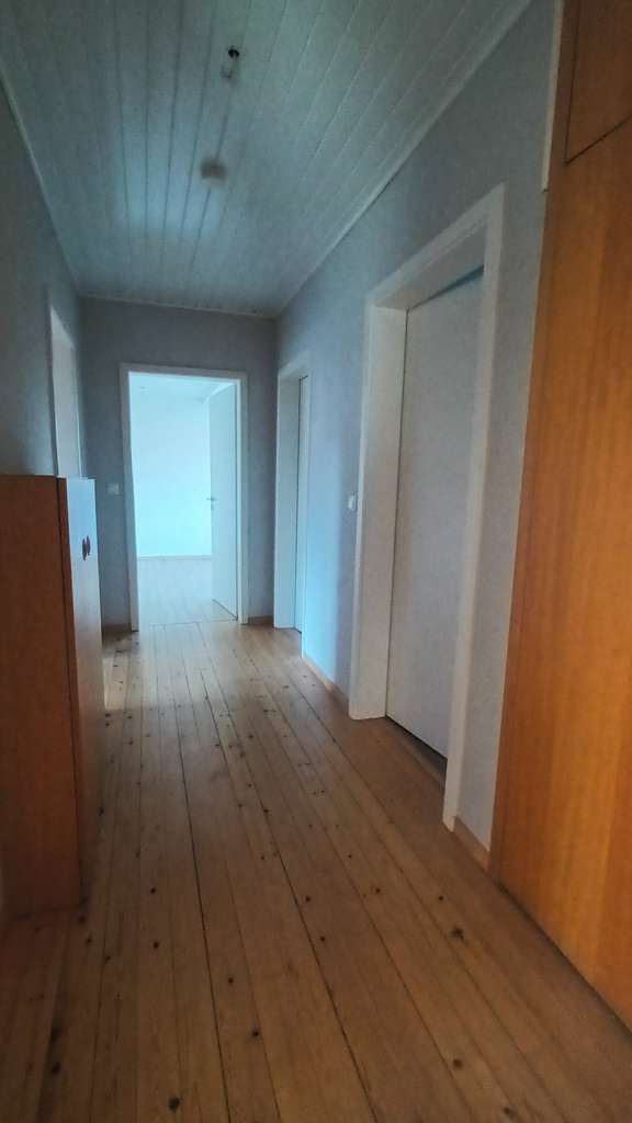 Immobilie in Leutenbach - Mehrgenerationenwohnen mit Garten - Bild 2