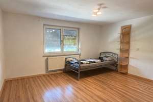 Seltene Gelegenheit nahe Ingolstadt: Freistehendes Haus mit Garten & Garage – Karlstraße 5, 85139 Wettstetten – Vorschaubild 7