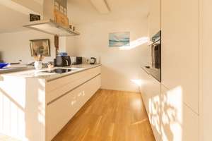 Haus im Haus: Attraktive 3-Zimmer Terrassenwohnung mit Garage, Stellplatz und großer Terrasse – 70195 Botnang-Ost, Stuttgart – Vorschaubild 5