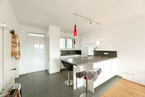 Zentrale, ruhige u. moderne Dachgeschosswohnung mit Südbalkon – An der Caponniere 5, 89231 Neu-Ulm – Vorschaubild 13
