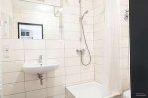 Apartment mit Südwest-Balkon und Tiefgaragenstellplatz in München-Laim – Die vollständige Adresse der Immobilie erhältst du vom Anbieter., 80687 Am Westbad, München – Vorschaubild 6