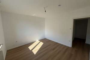Attraktive 3-Zimmer Wohnung im 4. OG mit Aufzug in Düsseltal – Grunerstraße 42, 40239 Düsseltal, Düsseldorf – Vorschaubild 7