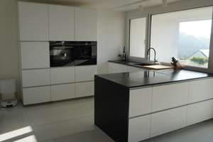EXKLUSIVE Penthouse-Wohnung 200m² Panorama-Aussicht 4 Bäder Überdachte MEGA-Terrasse Balkon EBK – Die vollständige Adresse der Immobilie erhältst du vom Anbieter., 73733 Krummenacker, Esslingen am Neckar – Vorschaubild 2