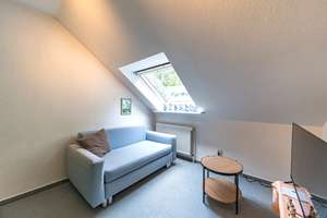 Doppelhaushälfte mit viel Potenzial und schönem Grundstück in Eversten – Die vollständige Adresse der Immobilie erhältst du vom Anbieter., 26131 Eversten, Oldenburg (Oldenburg) – Vorschaubild 6