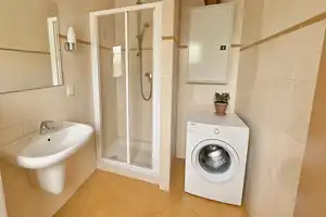 4 Zimmer, 2 Bäder, Kamin, kleiner Garten, Garage  – Bad Doberan (Kreis) – Vorschaubild 4