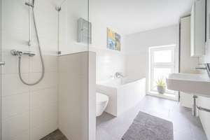 ⭐️ Über den Dächern Berlins - Moderne 4 Zi DG Whg mit gr. Süd-West Terrasse, 2 Bäder, Atrium & Klima – Die vollständige Adresse der Immobilie erhältst du vom Anbieter., 10559 Moabit, Berlin – Vorschaubild 11