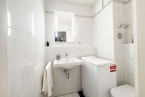 Wohnen auf 2 Etagen – 2-Zimmer-Maisonette mit Süd-West Balkon, zentral und ruhig gelegen – Peter-Auzinger-Straße 17, 81547 Neuharlaching, München – Vorschaubild 13