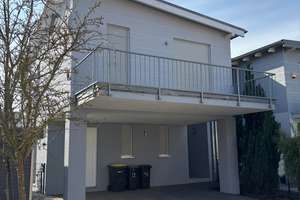 Modernes Einfamilienhaus mit offener Küche – Die vollständige Adresse der Immobilie erhältst du vom Anbieter., 12524 Altglienicke, Berlin – Vorschaubild 2