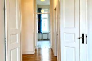 DIREKTE WASSERLAGE - 3 ZIMMER WE MIT BALKON IM MODERNISIERTEN ALTBAUKLASSIKER MIT BALKON + FAHRSTUHL – Die vollständige Adresse der Immobilie erhältst du vom Anbieter., 10179 Mitte (Ortsteil), Berlin – Vorschaubild 10