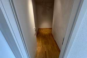 3 Zimmer Balkon 2 Bäder viel Licht viel Raum – Die vollständige Adresse der Immobilie erhältst du vom Anbieter., 70374 Oberer Schlossgarten, Stuttgart – Vorschaubild 11