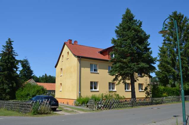 Seitenansicht Zufahrt