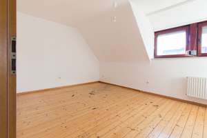 Attraktive Doppelhaushälfte mit vermieteten Einlegerhaus in Misburg-Nord | Garage – Die vollständige Adresse der Immobilie erhältst du vom Anbieter., 30629 Misburg-Nord, Hannover – Vorschaubild 11