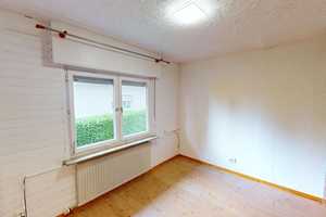 Gepflegtes Einfamilienhaus mit viel Platz und großem Grundstück in Limburg-Süd (Blumenrod) – Zeppelinstraße 19, 65549 Limburg-Weilburg (Kreis) – Vorschaubild 22