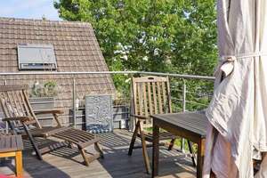 Klimatisierte Maisonette-Wohnung, voll möbliert, mit großer Dachterrasse, Gartennutzung & Stellplatz – 40547 Lörick, Düsseldorf – Vorschaubild 5