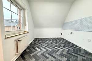 Günstiges modernisiertes 7-Zimmer-Haus in Rommerskirchen mit Garten und Garage – Neuss (Rhein-Kreis) – Vorschaubild 11