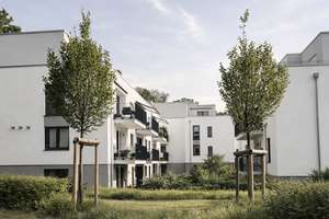 EINZIGARTIGES, SONNIGES PENTHAUS IN GRÜNER UMGEBUNG - 5 MIN VON UNI/-KLINIK & BAHNHOF (EINZUG FLEX.) – Untere Zahlbacher Straße 4-6c, 55131 Oberstadt, Mainz – Vorschaubild 3