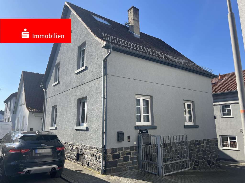Immobilie in Lautertal - Charmantes Einfamilienhaus mit historischem Flair  - Bild 0