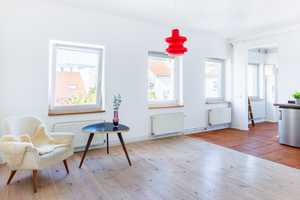 Lichtdurchflutete 2 Zimmer im 4.OG, Süd-West, Anklamer Straße, bezugsfrei*** – Anklamer Straße 16, 10119 Berlin – Vorschaubild 2